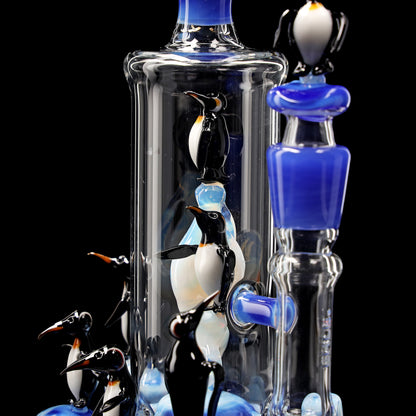 Best of 2025: April Modell - ,,Pinguin"