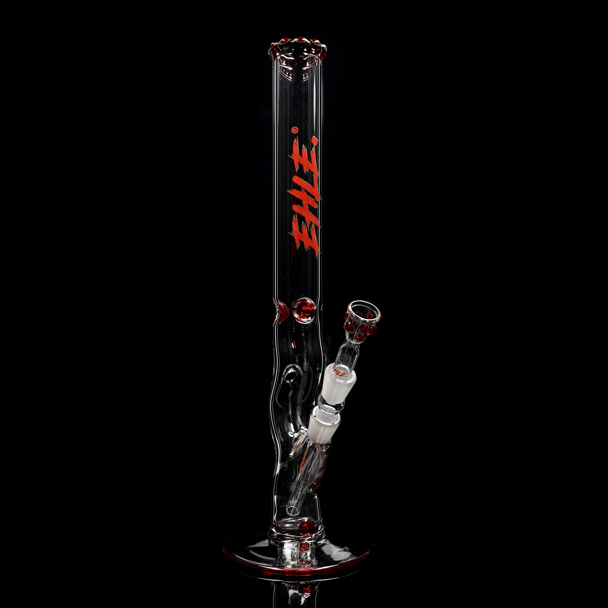 Bong Red Series #7 Cilindro 5mm EMOTION (45cm), NS 18,; Base circolare: monocromatica rossa; Bocchino: bocchino a corona rosso-verde; Tacche per ghiaccio: monocromatiche rosse; Logo: logo speciale rosso-verde